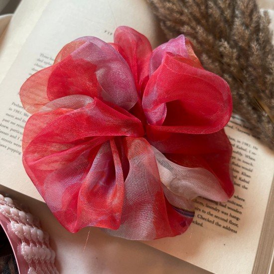 Pink shaded Organza Scrunchie