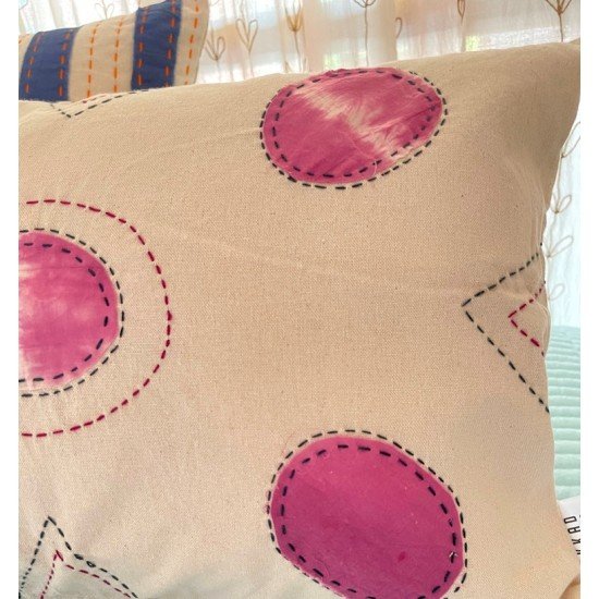 Circle Katha Tie n Dye Rectangle Cushion