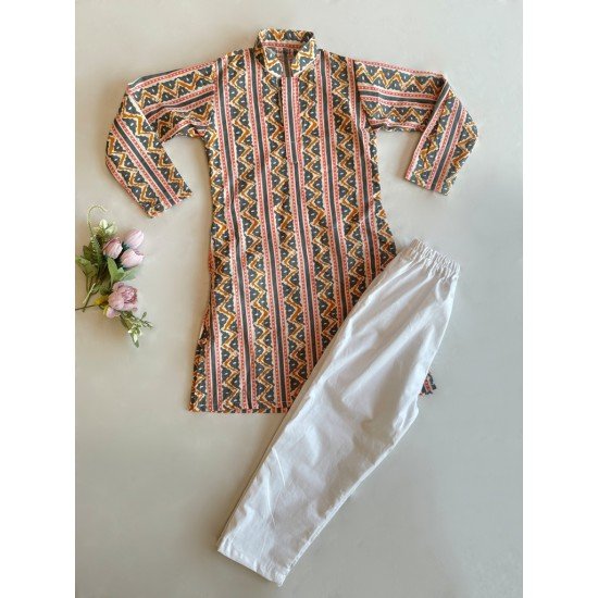 Stripes Printed Kurta Pajama